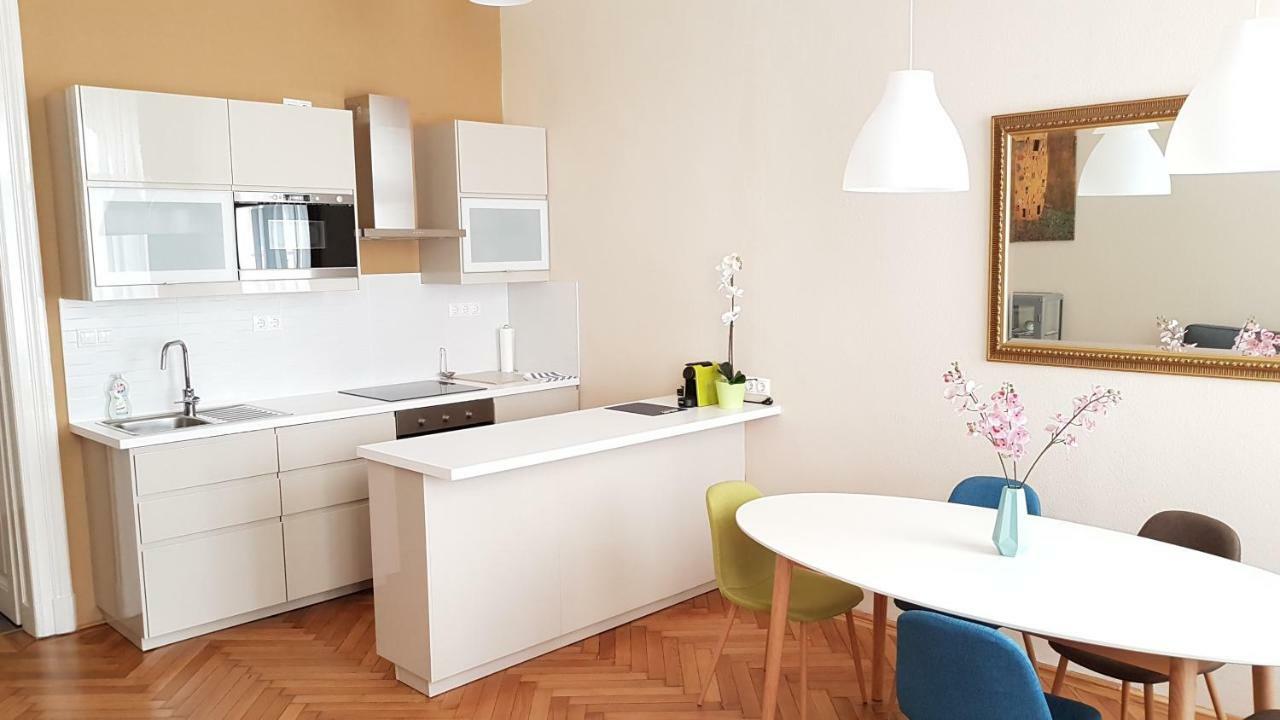 Cbs Apartments ブダペスト エクステリア 写真